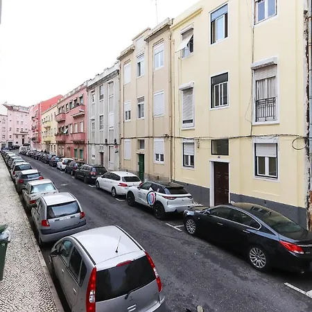 Typical By Homing Lägenhet Lisboa